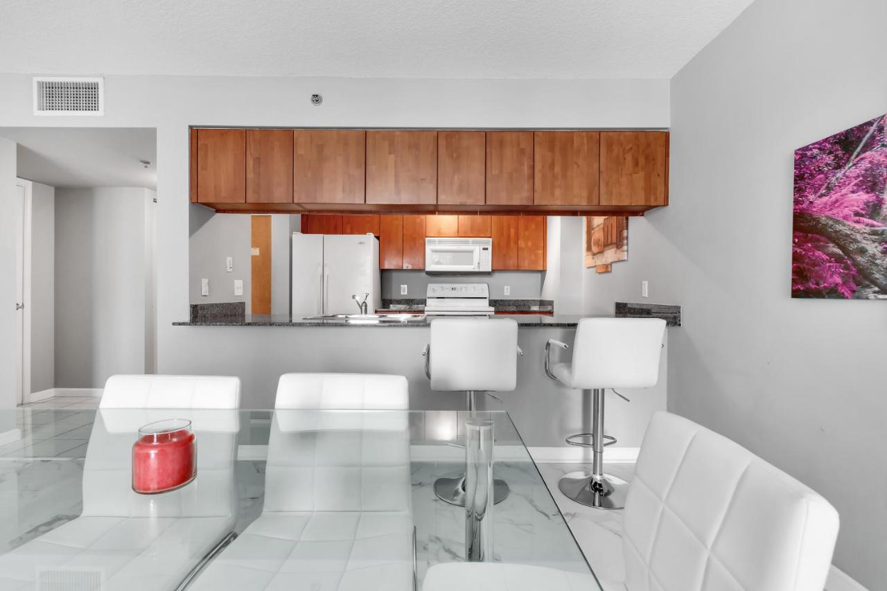 The Club At Brickell Bay Luxury Suites Miami Kültér fotó