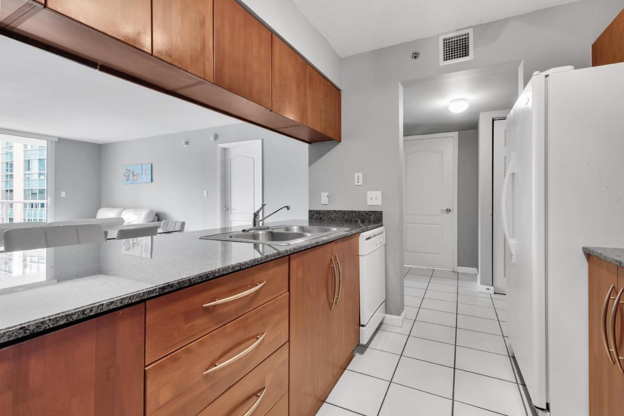 The Club At Brickell Bay Luxury Suites Miami Kültér fotó