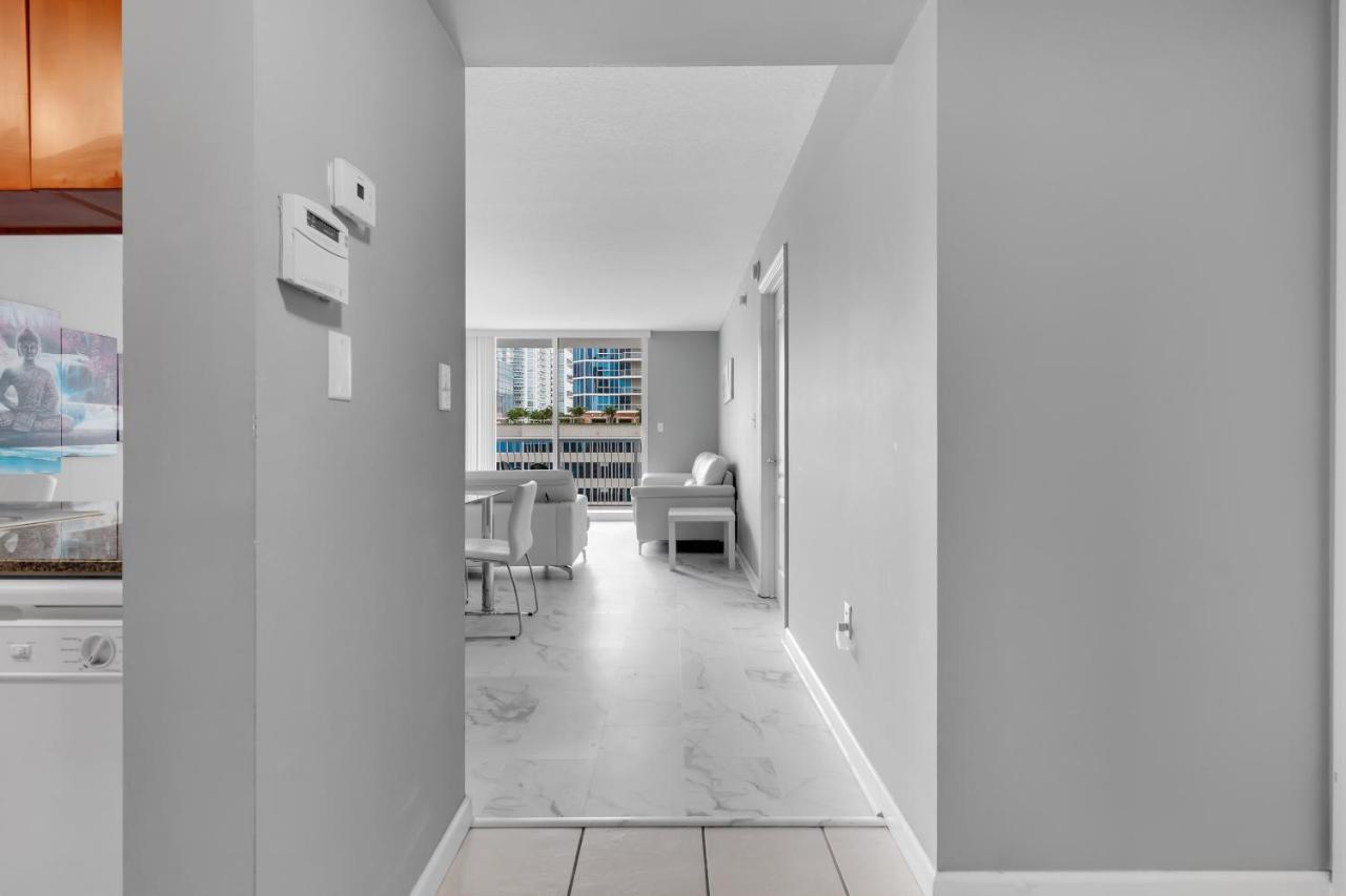 The Club At Brickell Bay Luxury Suites Miami Kültér fotó