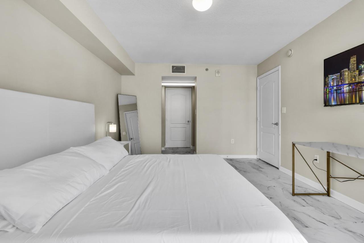 The Club At Brickell Bay Luxury Suites Miami Kültér fotó